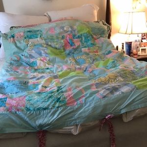 Lilly Pulitzer twin duvets
